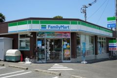ファミリーマート　前原中央
