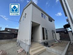 現地（2025年11月）撮影。今宿駅徒歩11分、都心へのアクセス良好。スーパーやコンビニなども近く周辺環境充実。快適でゆとりのある生活空間で新生活を始めましょう^^