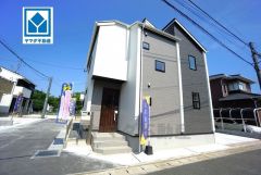 閑静な住宅街でのんびりとした住環境＾＾四箇田小学校徒歩9分、スーパーまで徒歩7分の生活便利な物件＾＾