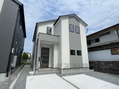 完成しました＾＾内覧受付中です。お気軽にお問い合わせください＾＾