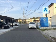 前面道路。