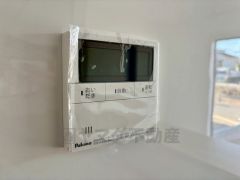 お湯張り、追い炊きが楽々操作できる給湯機リモコン