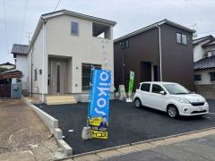 カースペースは並列2台分確保