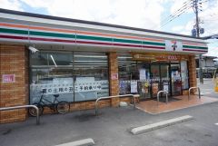 セブンイレブン　福岡石丸店
