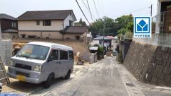 前面道路幅員：西側約4ｍ。落ち着いた住宅地＾＾