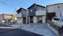 北側約5.5ｍの公道に面しています。