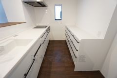 背面にはカップボードも付いています＾＾ 