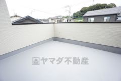 幅広のバルコニーはお洗濯ものが気持ち良く干せます＾＾