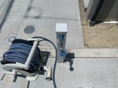 あると便利な外水栓。洗車に、泥遊びやペットの散歩の後に。