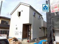 現地（2025年6月）撮影。 1号棟。閑静な住宅地。
