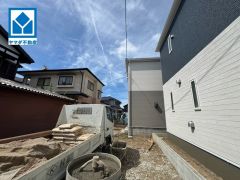 昭和バス「辻」停：徒歩約5分　通学や通勤に便利な暮らしやすい住環境です。