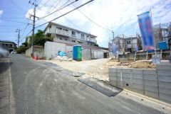 前面道路幅員：西側約4ｍ。落ち着いた住宅地＾＾