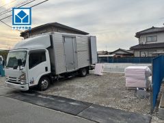 平屋建て＾＾敷地面積約80坪＾＾