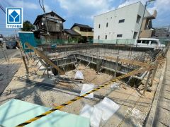 スーパーやコンビニなども近く周辺環境充実。快適でゆとりのある生活空間で新生活を始めましょう＾＾