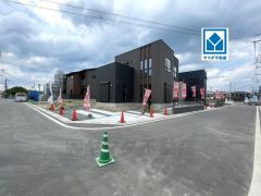 前面道路幅員約6ｍ。完成をお楽しみに＾＾