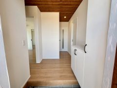たっぷり収納できるシューズボックス付きなので、家族全員の靴がきれいに整頓できます。