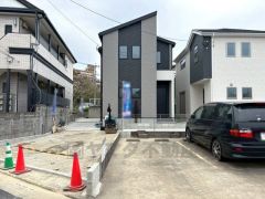 地下鉄七隈線「七隈」駅まで徒歩16分。バス停「片江小学校前」徒歩5分。通勤、通学に便利です＾＾