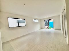 キッチンから会話が弾みそうなダイニングです。お友達や親せきをお招きするのも楽しみになりますね＾＾