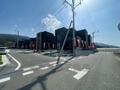 大きな車でも駐車しやすいため、車のサイズを気にせず好きな車に乗れます。