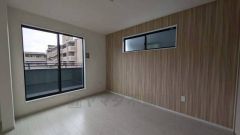 居室としてももちろん、収納や書斎、お子様のプレイスペースにも＾＾使い勝手が良さそうです＾＾