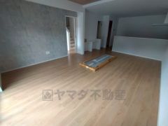 家族が集まる開放的なリビング。思い思いの時間を過ごしたり、家族みんなで食事をしたり、素敵な団らんの場になりますね＾＾