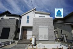 小学校やコンビニ徒歩5分圏内＾＾快適でゆとりのある生活空間で新生活を始めましょう＾＾