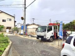 南側約4ｍの公道に面しています。