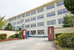 片江小学校