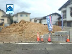 周辺環境が整った全3棟の新築戸建です