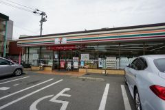 セブンイレブン　福岡田島5丁目店