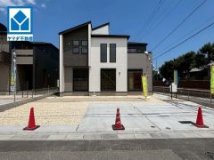 1号棟4LDK。 吹抜けデザインで明るく開放的なお家です＾＾