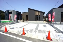 カースペースは並列でゆったり2台分＾＾