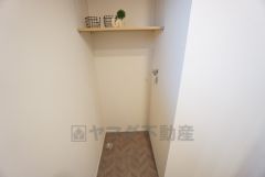室内洗濯機置き場。