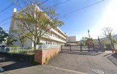 久里小学校
