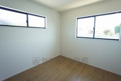 2面採光を確保した爽やかな風を感じて起きる朝は、快適生活の始まりに。