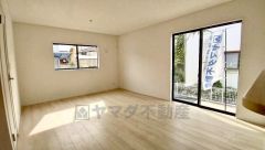 キッチンから会話が弾みそうなダイニングです。お友達や親せきをお招きするのも楽しみになりますね＾＾