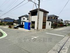 カースペースは並列2台分確保＾＾