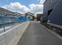 接道状況/幅員　東約4ｍ公道　南西4ｍ公道