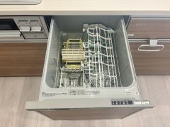 便利なビルトイン食洗機を完備