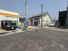 前面道路。