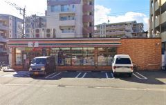 セブンイレブン　福岡鳥飼1丁目店