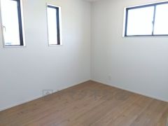 2面採光を確保した爽やかな風を感じて起きる朝は、快適生活の始まりに。
