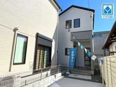 小・中学校が徒歩6分以内。通学の負担が少なく、お子様も安心して通える環境