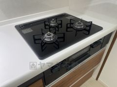 家事の時間が短縮できる食器洗浄乾燥機付。食事後に家族とのくつろぎタイムをしっかり取れますね。