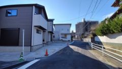 北側約5.5ｍの公道に面しています。