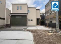 最寄りのスーパー、バス停まで徒歩10分圏内の快適な住環境です＾＾