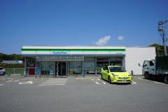 ファミリーマート　福岡二丈松国