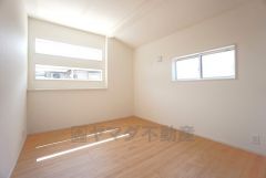 2面採光を確保した爽やかな風を感じて起きる朝は、快適生活の始まりに。