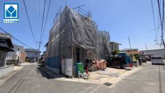 バス停徒歩7分で通勤・通学も快適＾＾