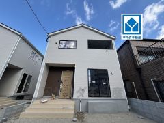 現地（2025年11月）撮影。今宿駅徒歩11分、都心へのアクセス良好。スーパーやコンビニなども近く周辺環境充実。快適でゆとりのある生活空間で新生活を始めましょう^^